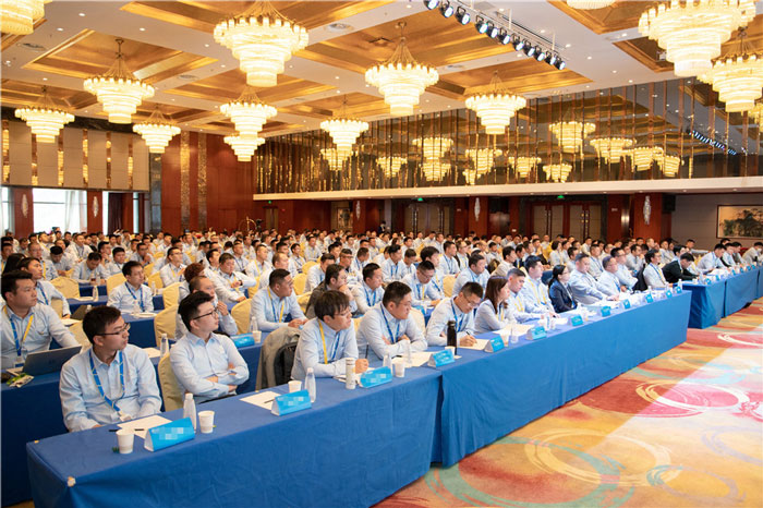 新起点、新征程、乘风破浪、砥砺前行——欧冠正规买球（中国）官方网站
管理层大会在南京隆重召开-1.jpg